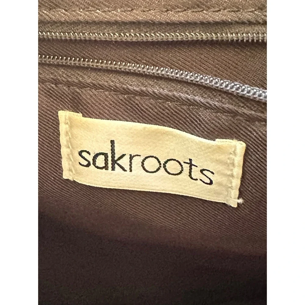 Sakroots Quilted Floral Crossbody Bag Mauve Taupe Adjustable Strap Owl Charm